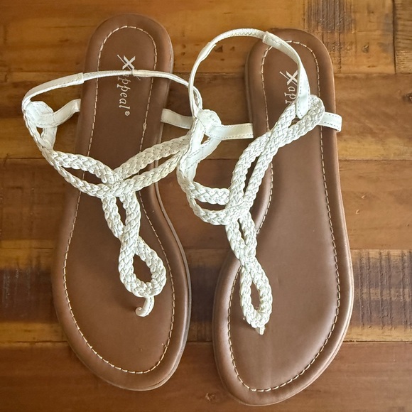 XAPPEAL Akia - Women's Braided Ankle Strap Gladiator Thong Sandals white 8 - Picture 3 of 5